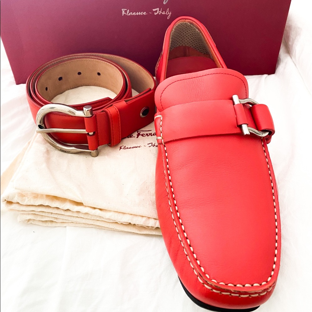 RARE Salvador Ferragamo loafer shoes w/ belt